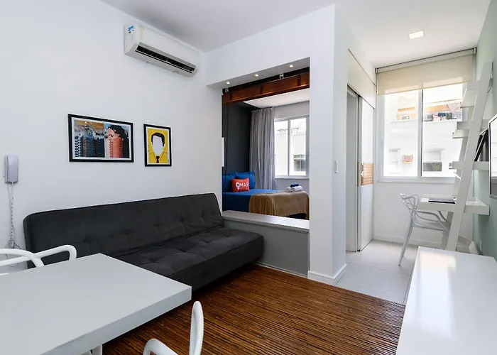 Quarto&Sala C/ Workstation No Leblon | Dmc 24/609