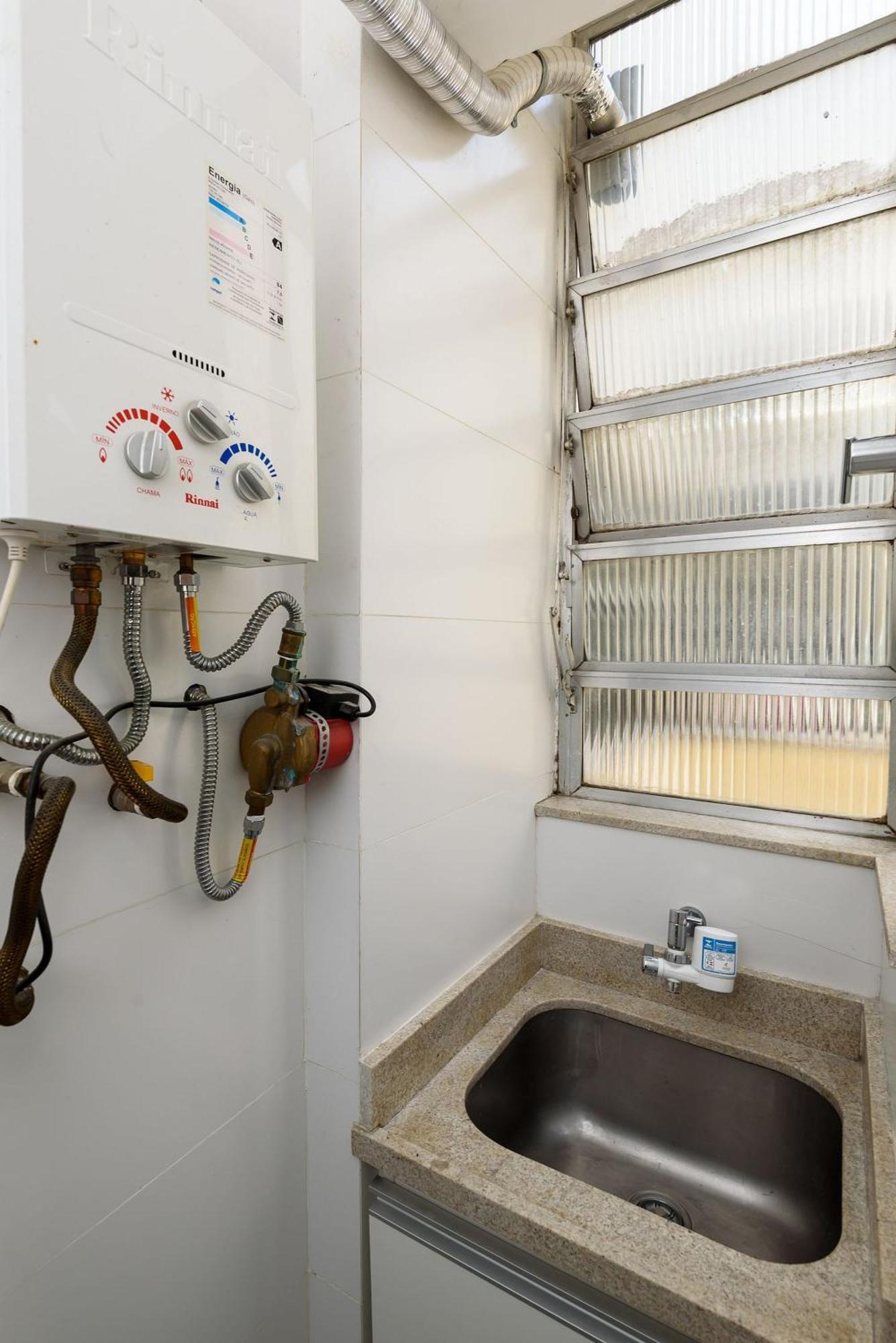Apartamento Quarto&sala C/ Workstation No Leblon | Dmc 24/609