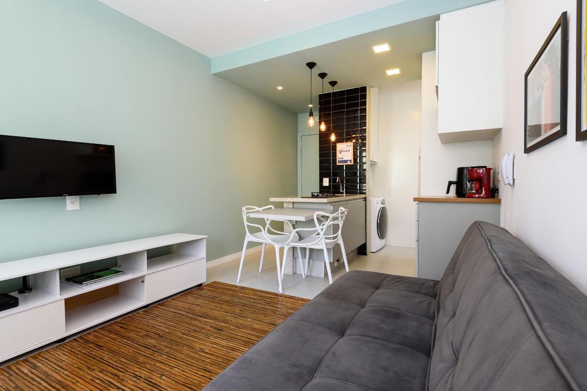 Quarto&sala C/ Workstation No Leblon | Dmc 24/609 Apartamento